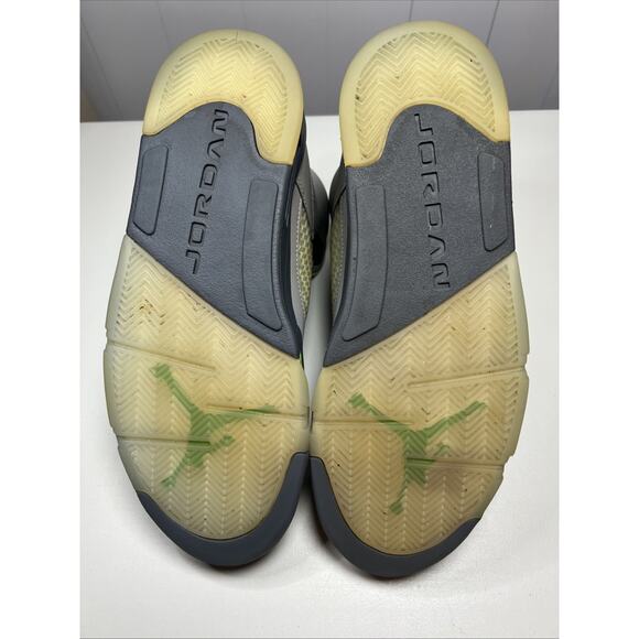 Size 10.5 - Jordan 5 Retro Green Bean - Picture 8 of 8